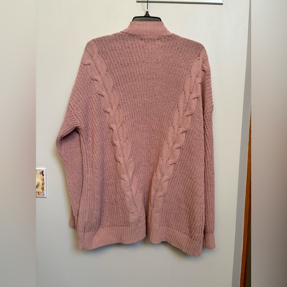 American Eagle Cardigan - Picture 3 of 5